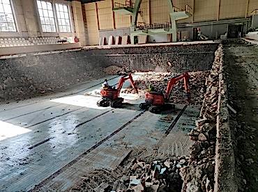 Bakı da Manitou (Teleskopik Yükleyici) Kiralama 35-26-20 Metre Seçenekleriyle Şantiyede Hız ve Güven