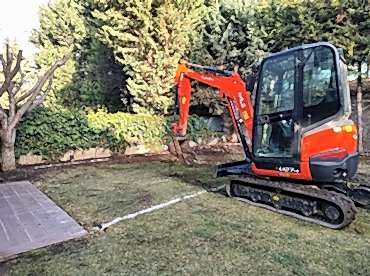 Bakı Bahçe Peyzaj İş Makineleri Kiralama