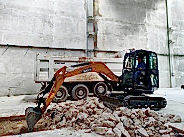 Bakı Kepçe Ve Kamyon Kiralama